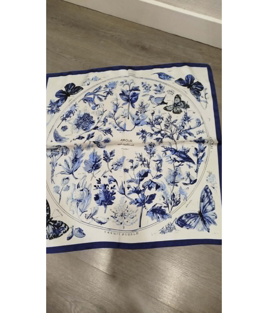 FOULARD IMPRIMÉ FLORAL & PAPILLONS