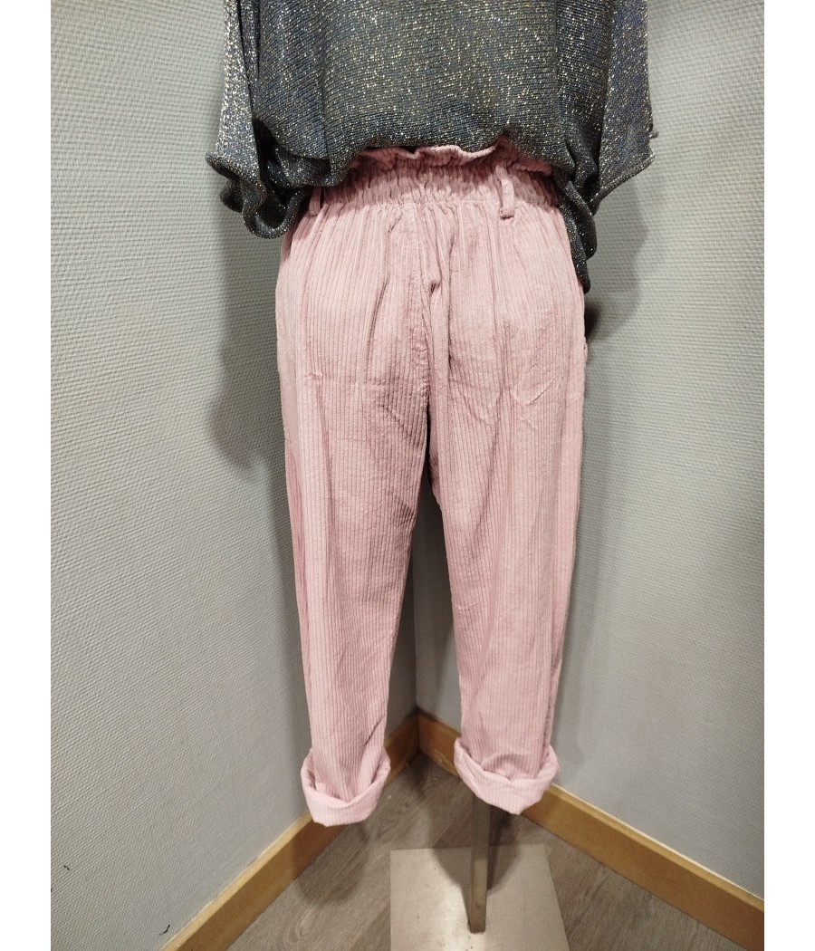 pantalon - en - velours - taille - haute - et - élastique - april - vintage - rougefantomasnoir.com