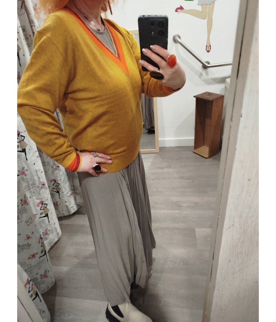 pull fin col V - cricket - rue mazarine - rougefantomasnoir.com