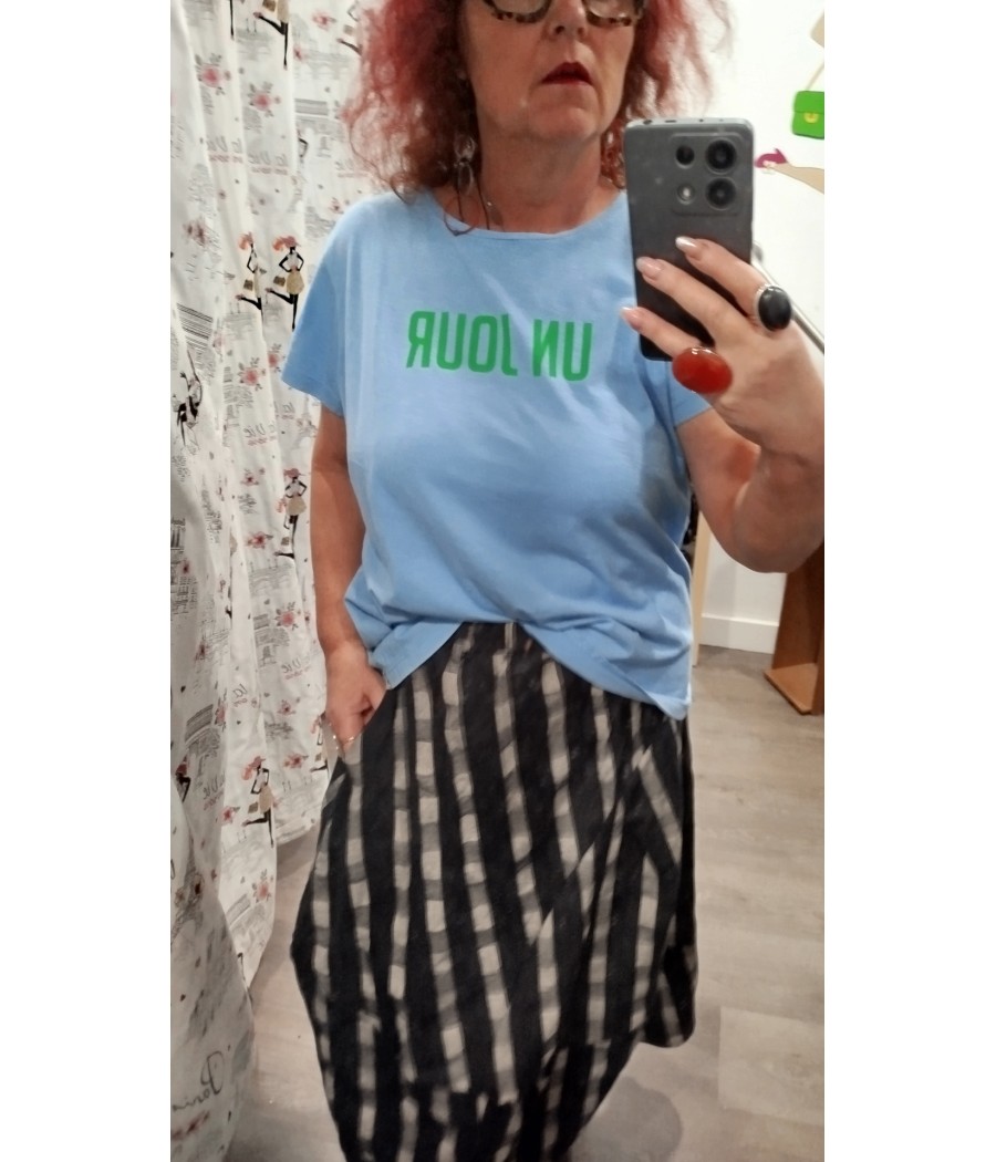 tee-shirt - bleu - logo - "un jour" - marque pan - rougefantomasnoir.com