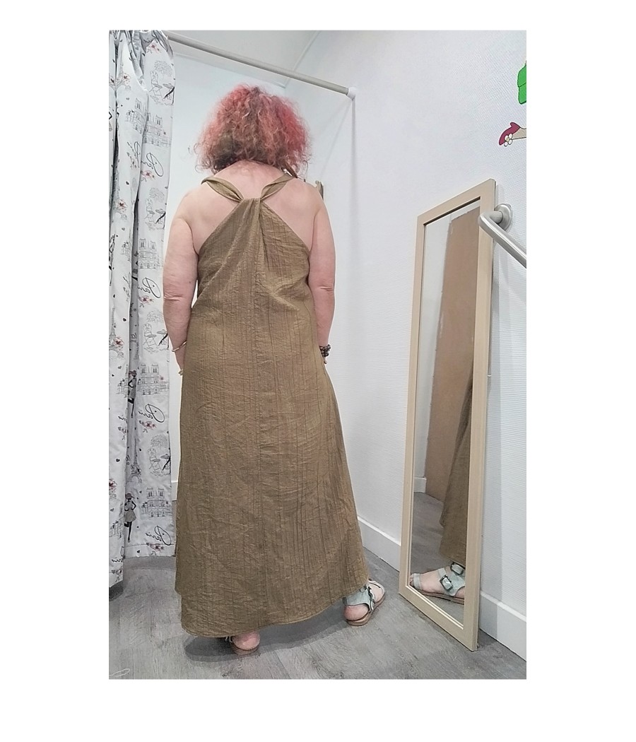 robe longue - dos fantaisie - april vintage - rougefantomasnoir.com