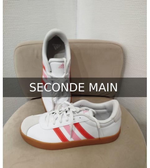 Baskets Blanche en seconde main marque Adidas