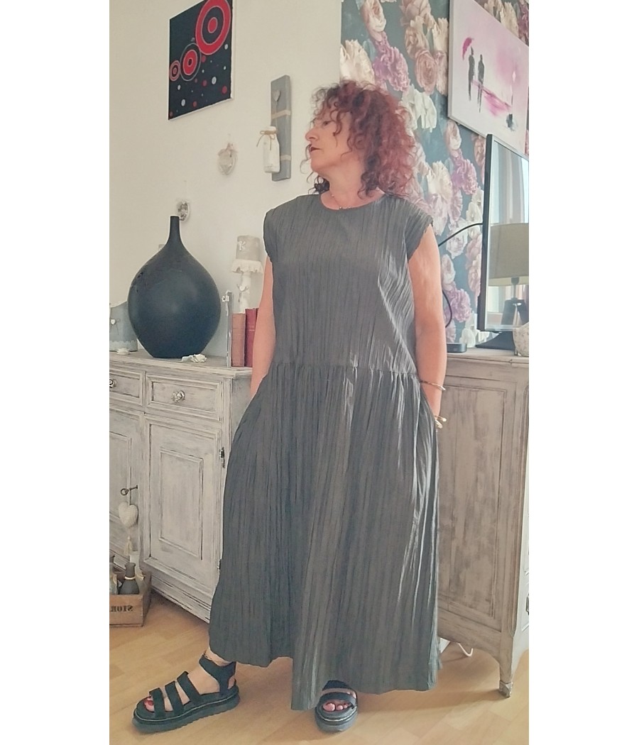 robe - effet - froissée - sans manches - wendy trendy - rougefantomasnoir.com