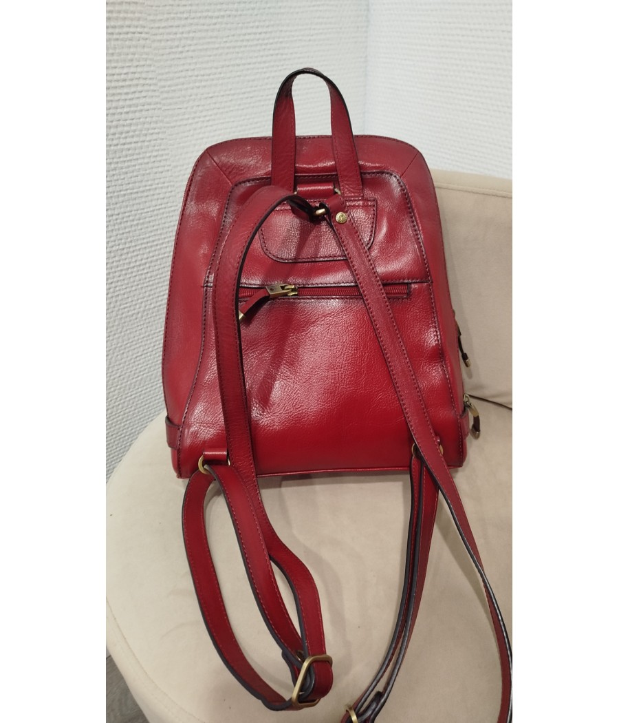 sac - à - dos - en - cuir - rouge - katana - seconde - main - rougefantomasnoir.com
