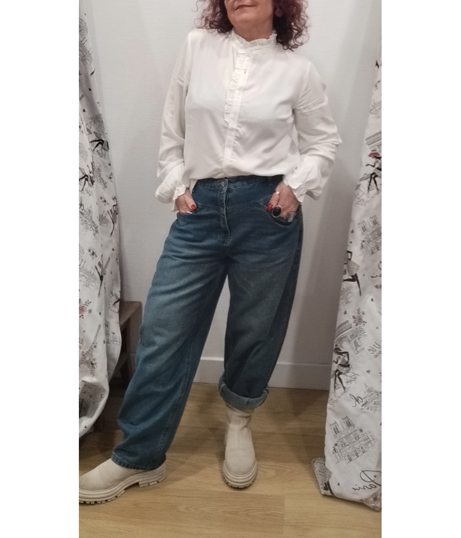jean - denim - bleu - délavé - joely - avec - broderie - rue mazarine - rougefantomasnoir.com