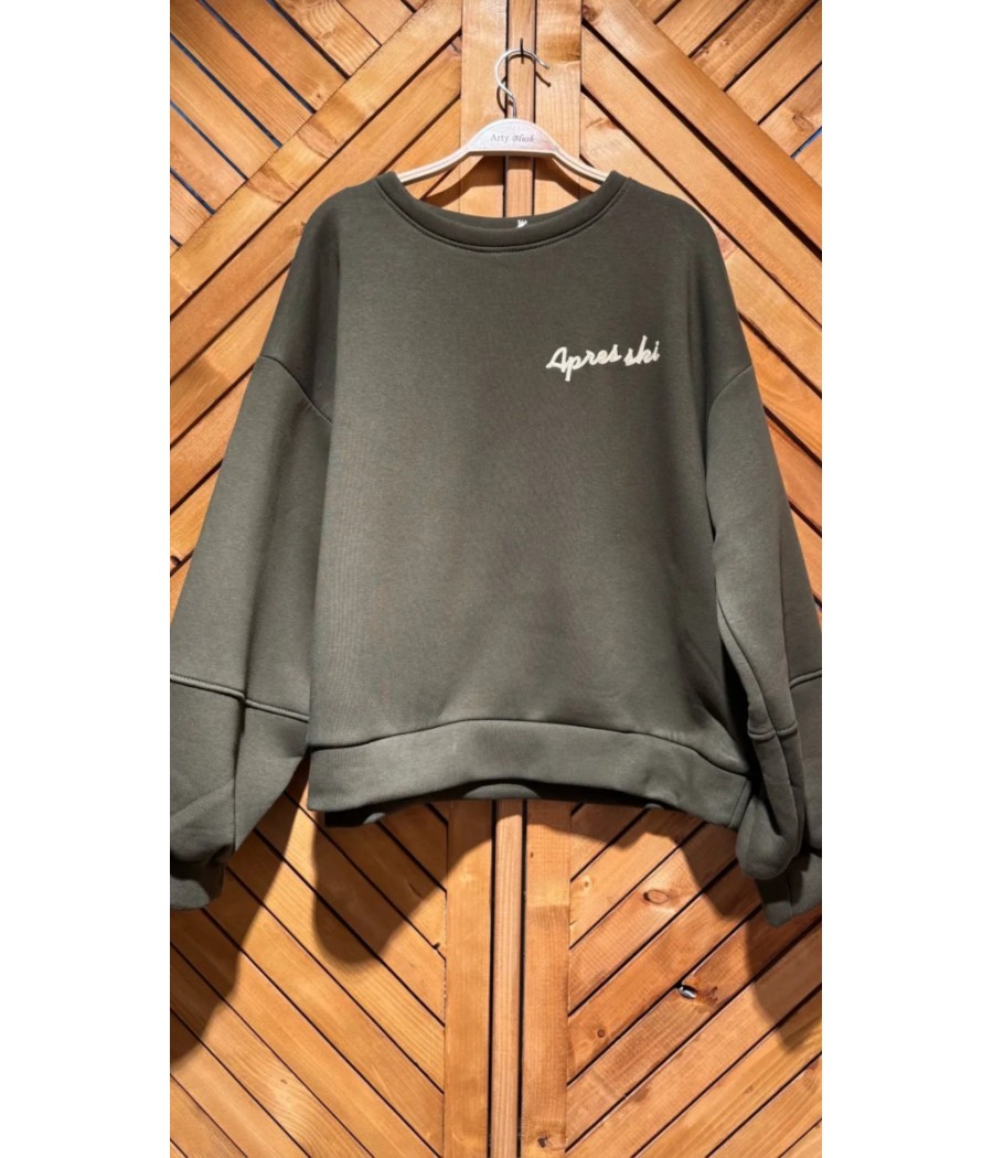 sweat - apres - ski - by - arty - rougefantomasnoir.com