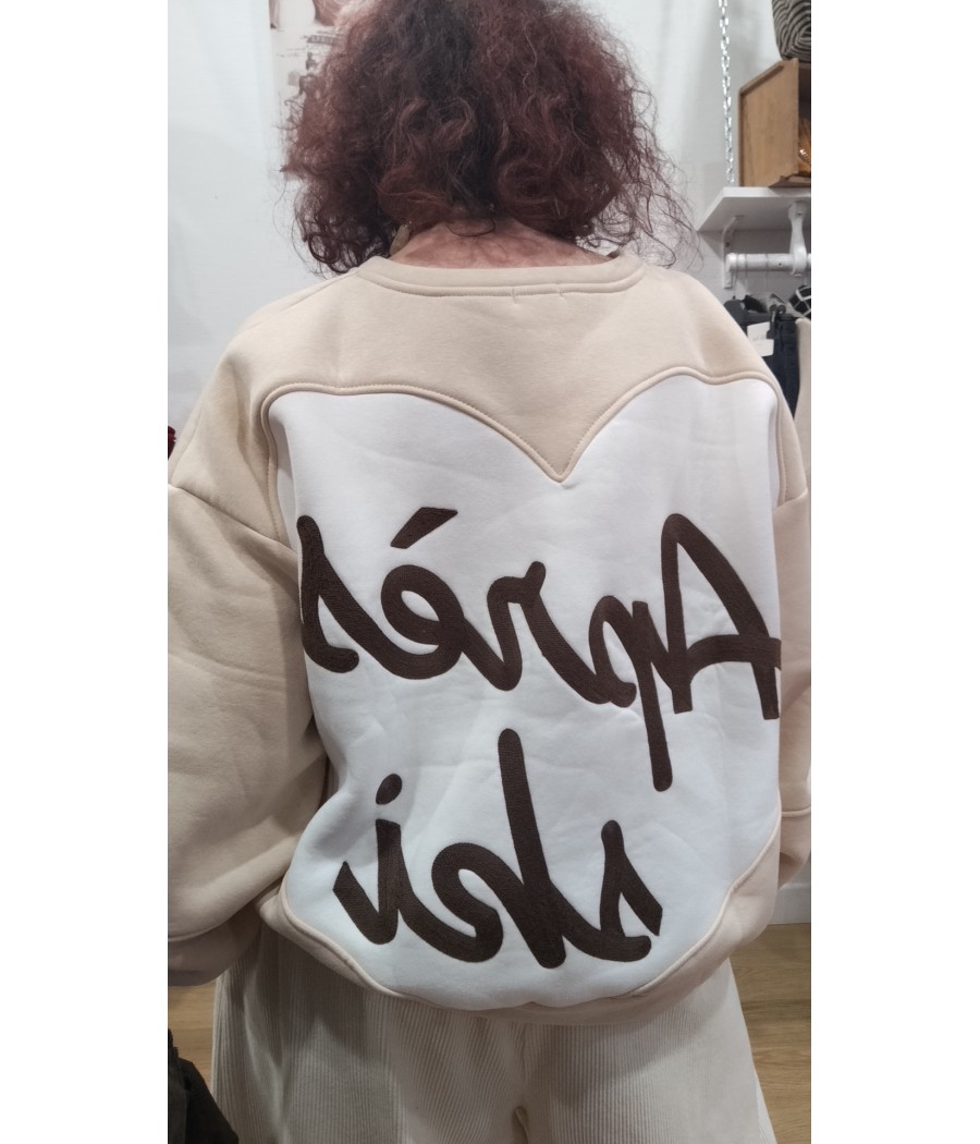 sweat - apres - ski - by - arty - rougefantomasnoir.com